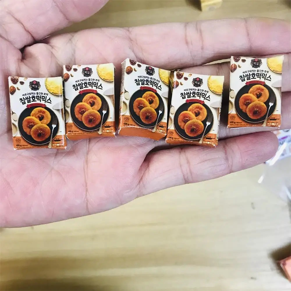 New  Cute Miniature Dollhouse Pretend Food Mini Drink 1/12 1/6 Scale Miniatural Food for Dollhouse Decor Kids Toys