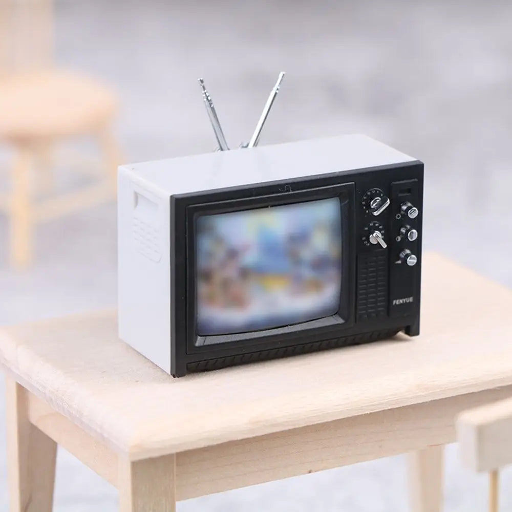Television Ornaments Miniature Simulation Furniture 1:12 DollHouse Mini Retro Portable TV Toy For BJD Doll Room Decoration
