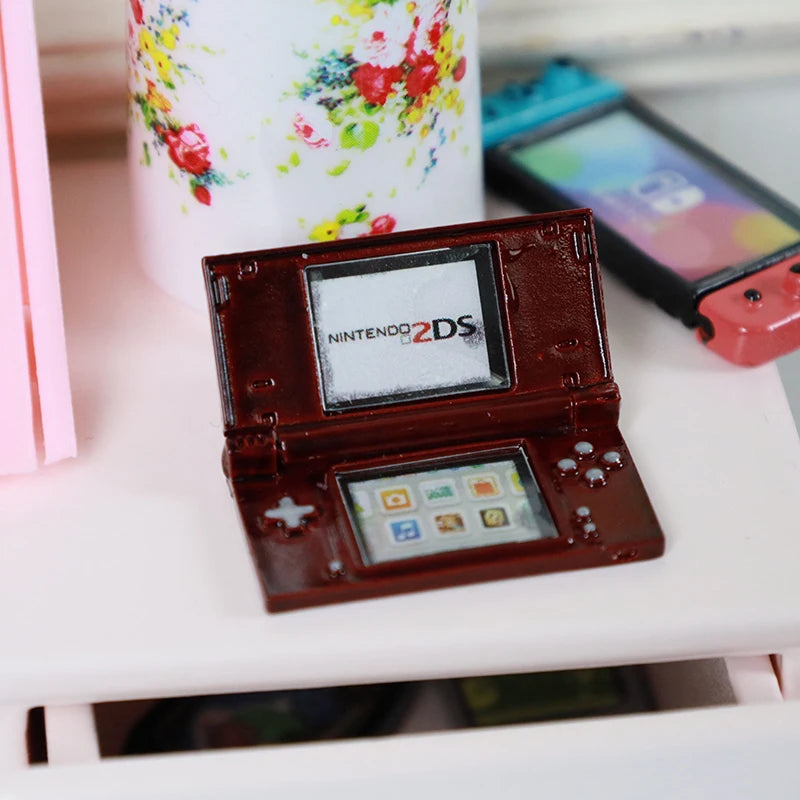 1Pcs Dollhouse Simulation Game Console Toy Mini Model Dollhouse Accessories Decoration Scene Photography Props